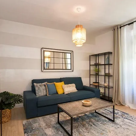 Lobos Apartment *